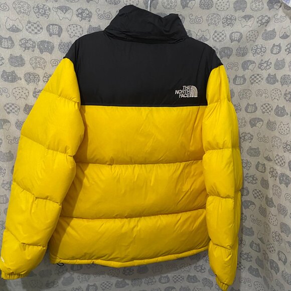 The North Face 700 Fill Puffer Jacket Yellow and Black - Picture 10 of 10